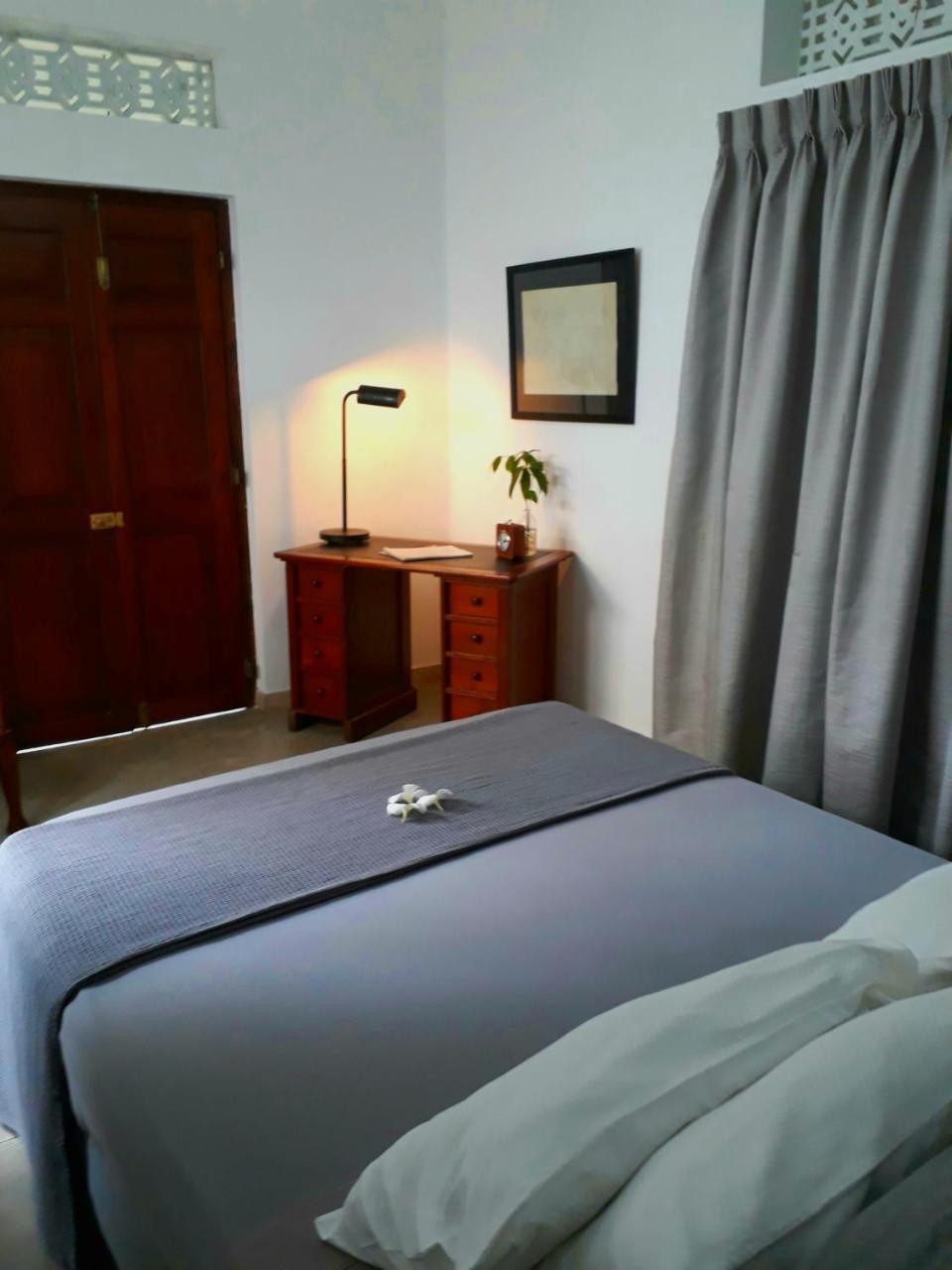 "27" Spathodea- Oasis In The City Colombo Esterno foto